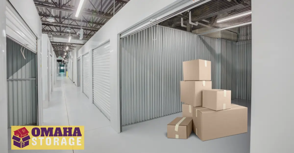 How to organize your storage unit (with pictures) 5 Stack carefully with heavier boxes on the bottom.