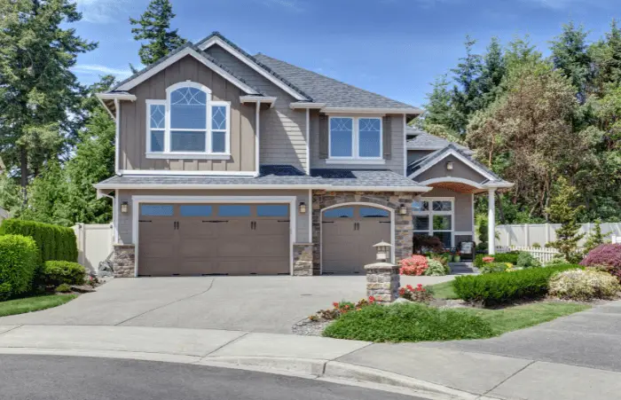 11 fun self storage facts about storage units (2023) 10 A majority of self storage renters also have a garage at home